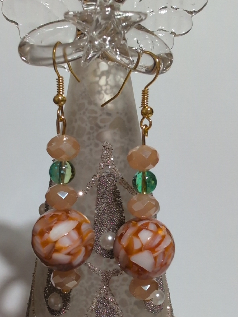 NWOT Handcrafted Peach & Green Beaded Dangle Earrings
